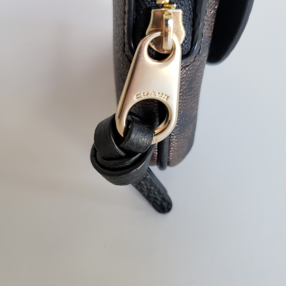 SOLD COACH | Pennie Card Case - Picture 9 of 14